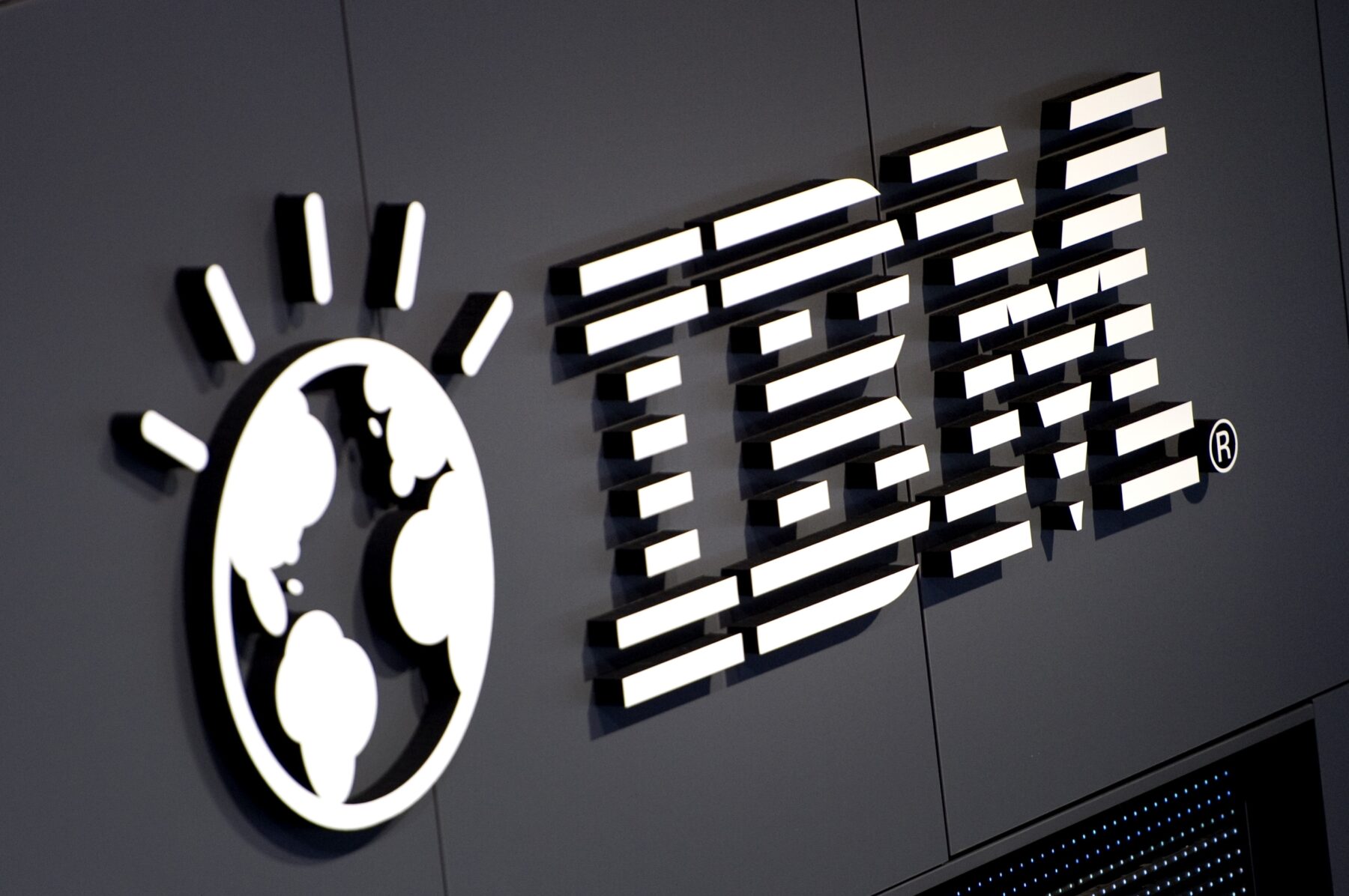 ibm-logo