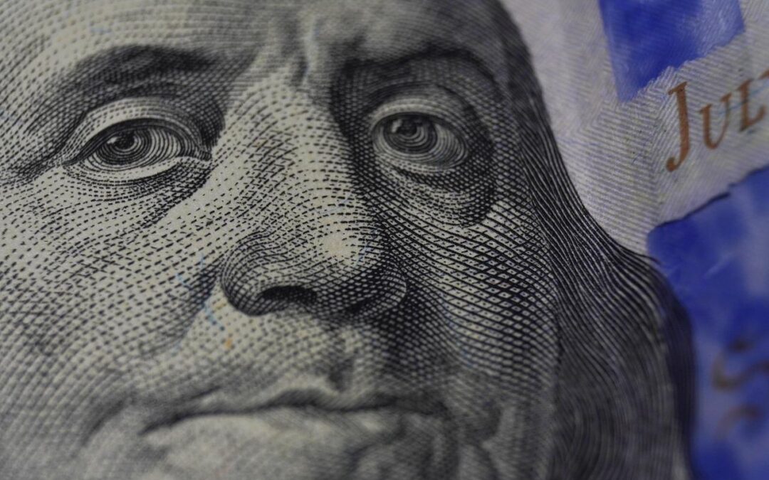 El euro, en paridad con el dólar: ¿qué podemos esperar a partir de ahora?