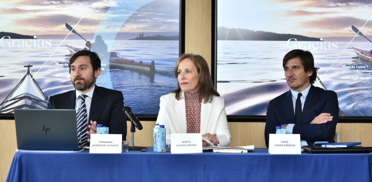 Foto-Presentacion-informe Así es el family office español: estructura, inversión y retos según el informe de OpenWealth y finReg360