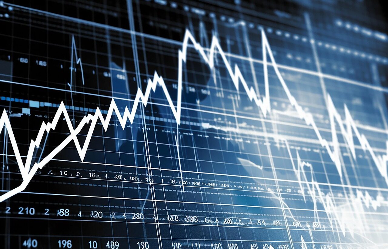 money-7923867_1280 Mejores ETFs en defensa de 2025: el auge de la seguridad como activo estratégico