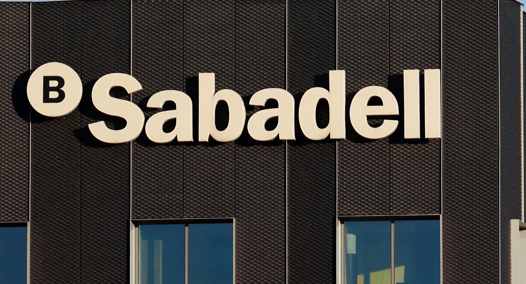 Sabadell abre la puerta a un mayor peso de Zurich y Amundi en su capital tras la opa de BBVA