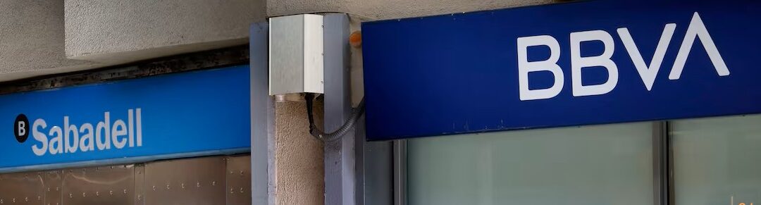 BBVA y Sabadell definen su futuro tras la OPA: dos estrategias opuestas