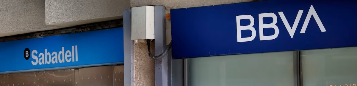 BBVA y Sabadell definen su futuro tras la OPA: dos estrategias opuestas